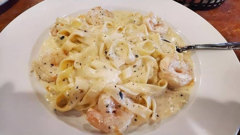Chicken & Shrimp Alfredo.